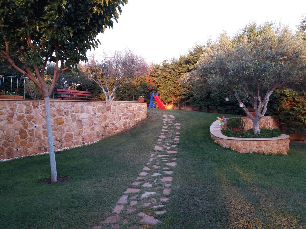 Sofia Luxury Maisonettes Nikiti  Exterior photo